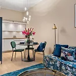 Cls Moderne City-Wohnung In Luebeck Altstadtinsel Alles In In Direkter Umgebung Restaurants, Supermarkt, Bushaltestelle, Parkhaus, Bahnhof, Hansemuseum, Huexstrasse, Naehe Uksh Und Draeger