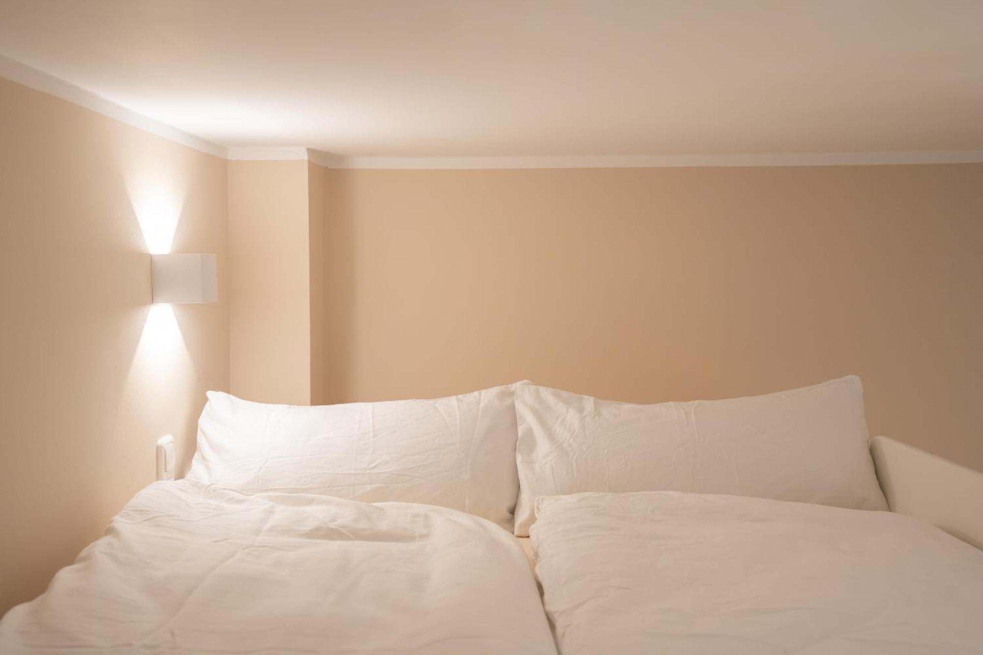 Cls Moderne City-wohnung In Altstadtinsel Alles In In Direkter Umgebung Restaurants, Supermarkt, Bushaltestelle, Parkhaus, Bahnhof, Hansemuseum, Huexstrasse, Naehe Uksh Und Draeger Lübeck