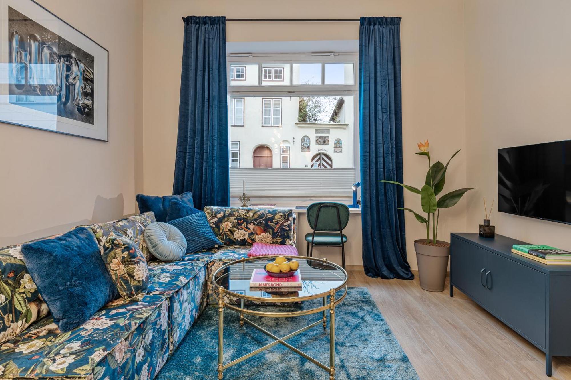 Lejlighed Cls Moderne City-wohnung In Altstadtinsel Alles In In Direkter Umgebung Restaurants, Supermarkt, Bushaltestelle, Parkhaus, Bahnhof, Hansemuseum, Huexstrasse, Naehe Uksh Und Draeger *